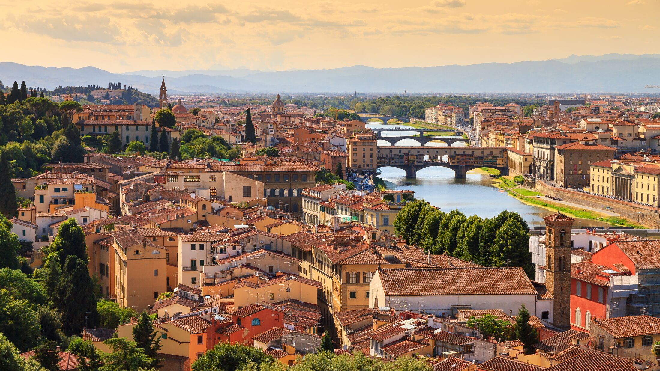 Florence Travel Guide: The Cradle of the Renaissance in the Heart of Tuscany