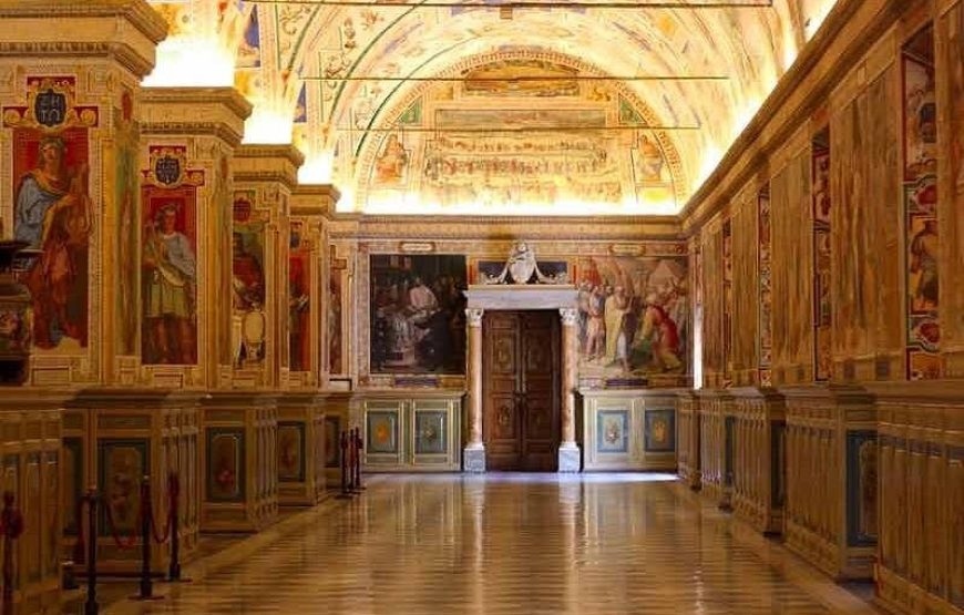 Evening Tour in Vatican Museum & Sistine Chapel